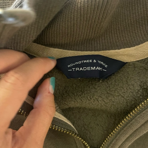 Brown pullover - Picture 3 of 4